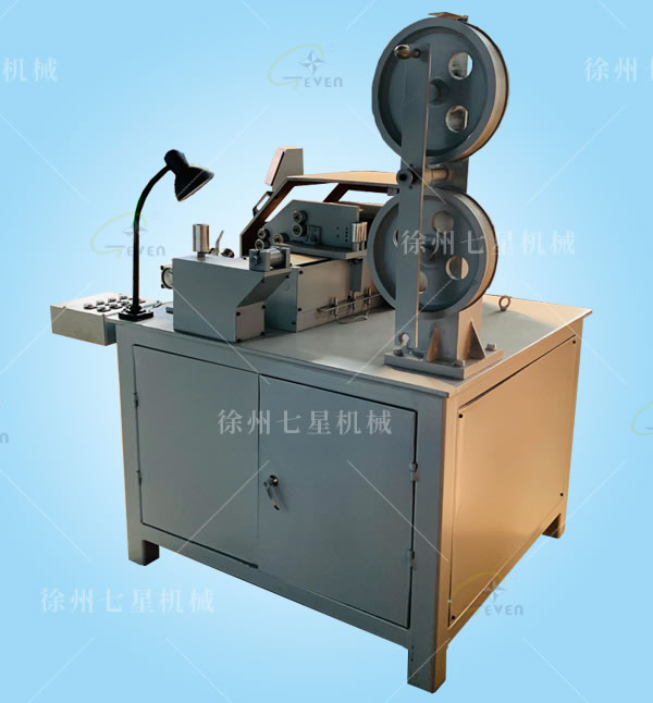 鋼絲合股機(jī)